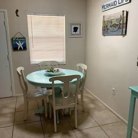 Professor Rousseau'S Mermaid Lagoon Crystal River Extérieur photo