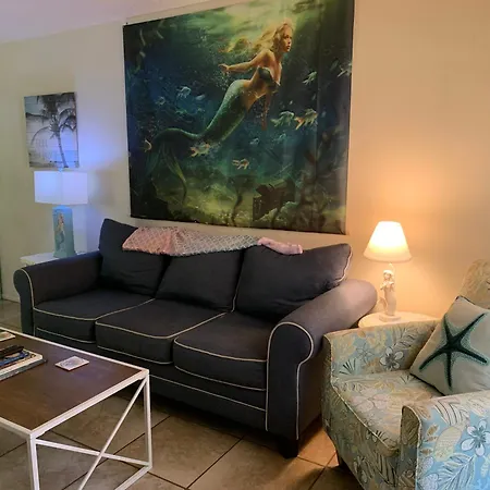 Professor Rousseau'S Mermaid Lagoon Crystal River Extérieur photo